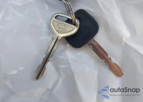 1996 Toyota Corolla Dx из США, поврежденный, VIN 2T1BB02E2TC176828